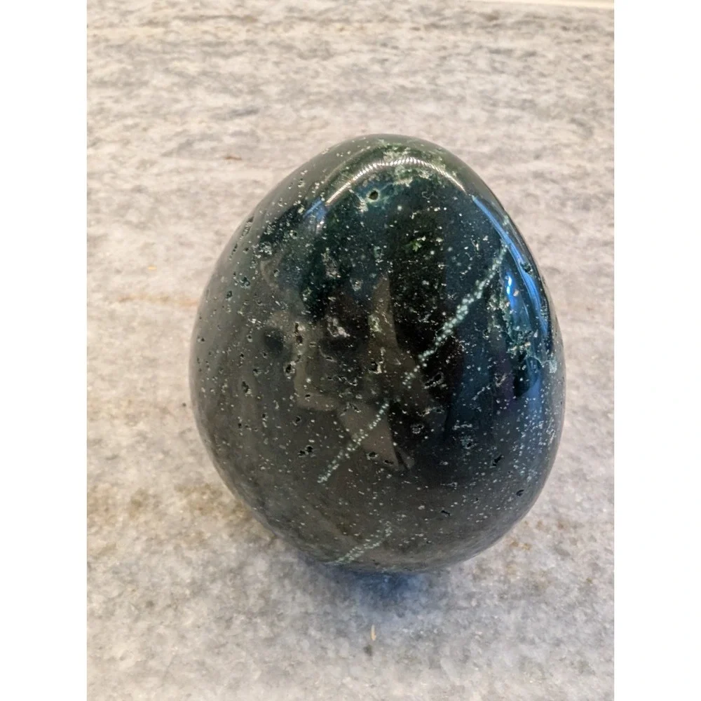 Large Polished Green Serpentine Stone Egg Sculpture Natural Stone Paperweight 4